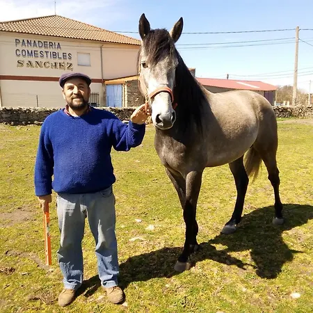 El Abuelo Guest house