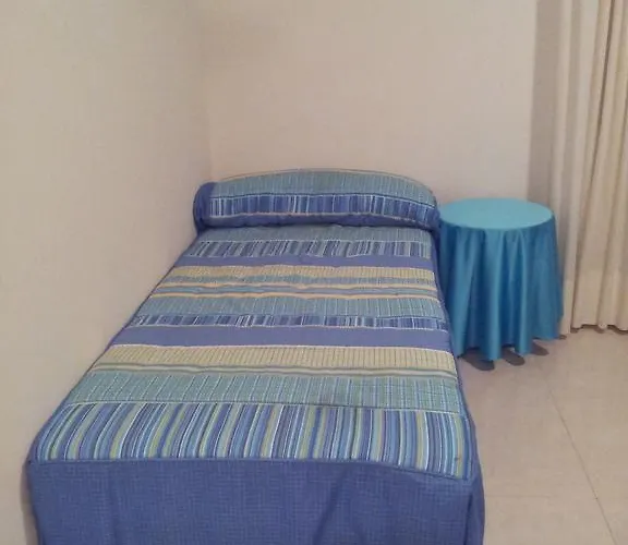 艾尔阿布罗旅馆 Carbellino