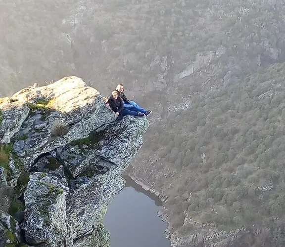 艾尔阿布罗旅馆 Carbellino